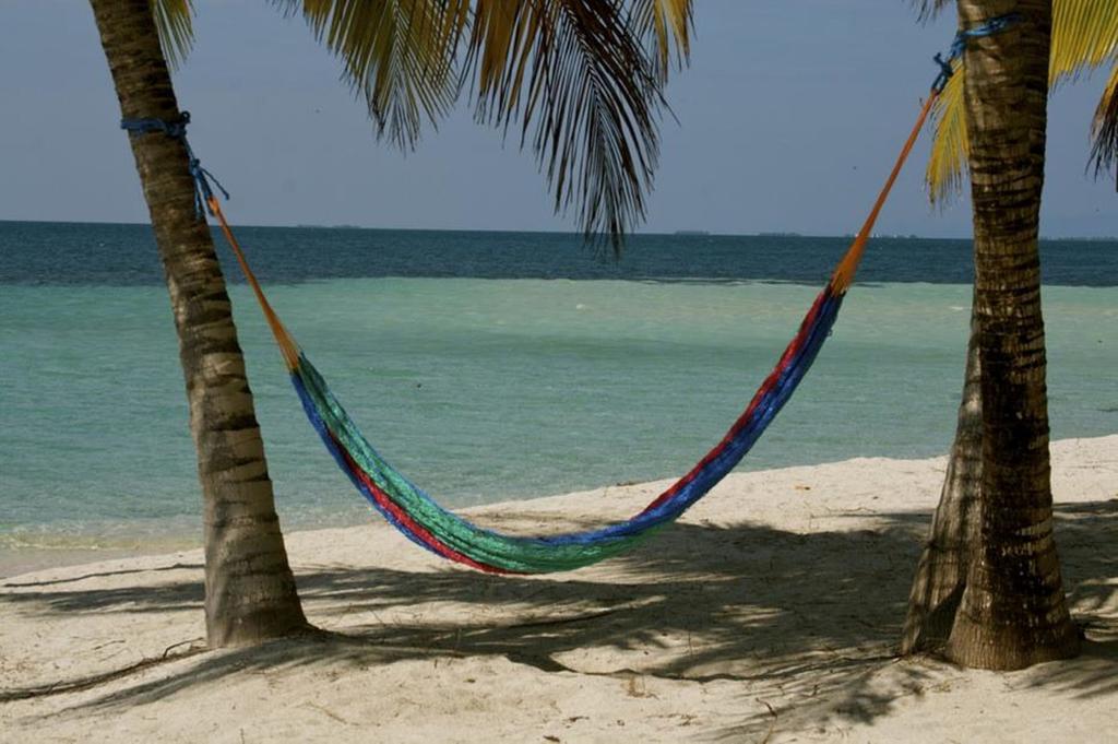 Exotic Caye Beach Resort San Pedro  Exteriér fotografie