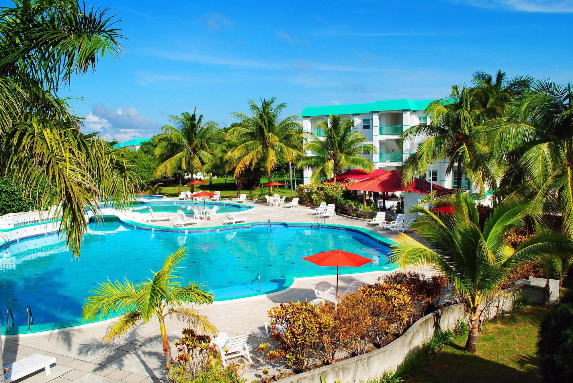 Exotic Caye Beach Resort San Pedro  Exteriér fotografie